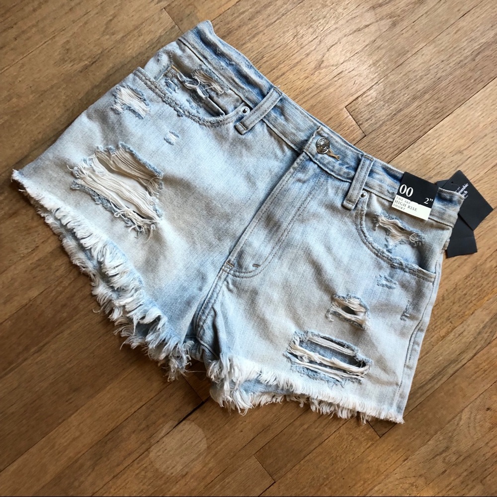 NWT Abercrombie high waist short